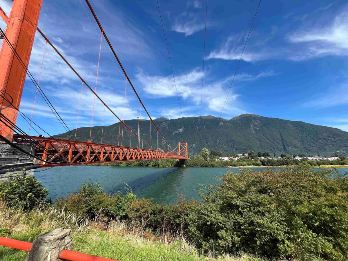 Tour Puerto Aysén y Bahía Acantilada en Chile