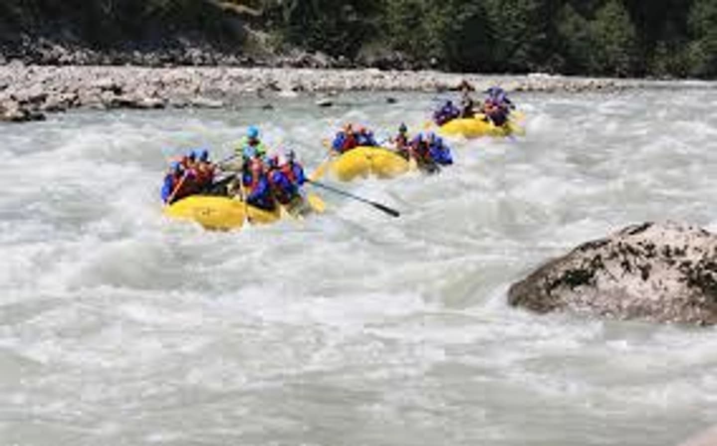 Tour de Rafting en el Río Cauca desde Medellín