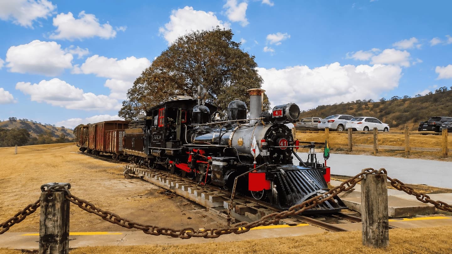 Excursión a Tiradentes + paseo en tren Maria Fumaça