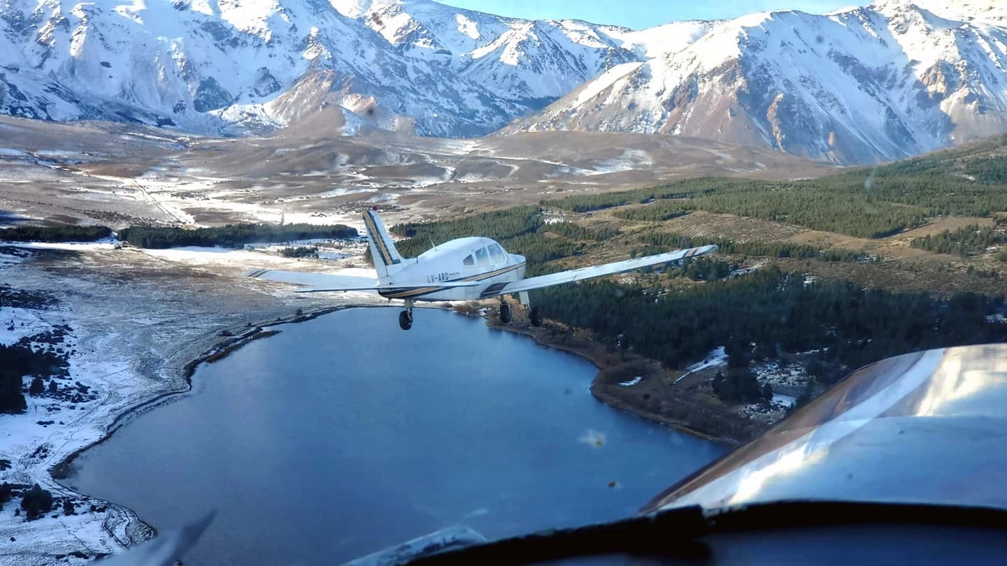 Passeio e Batismo Aéreo em Esquel
