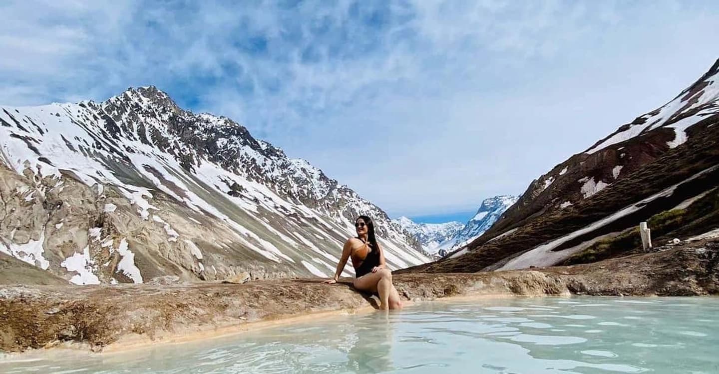 Excursión a Termas Valle de Colina y Cajón del Maipo desde Santiago