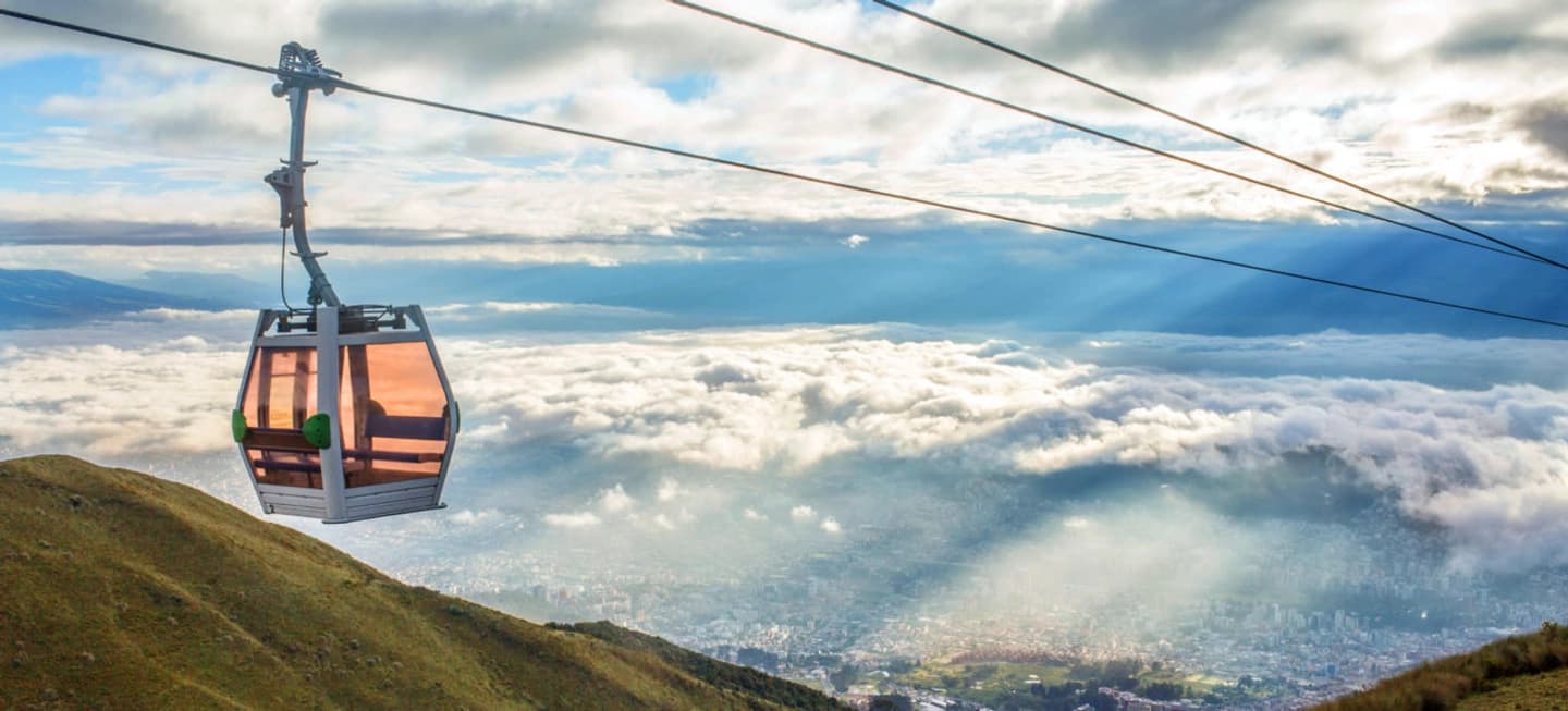 Tour privado al Teleférico de Quito y Cruz Loma